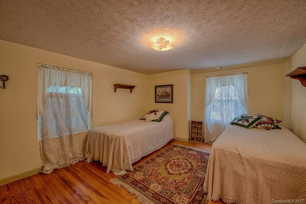 13 Greenview Drive - Photo 20