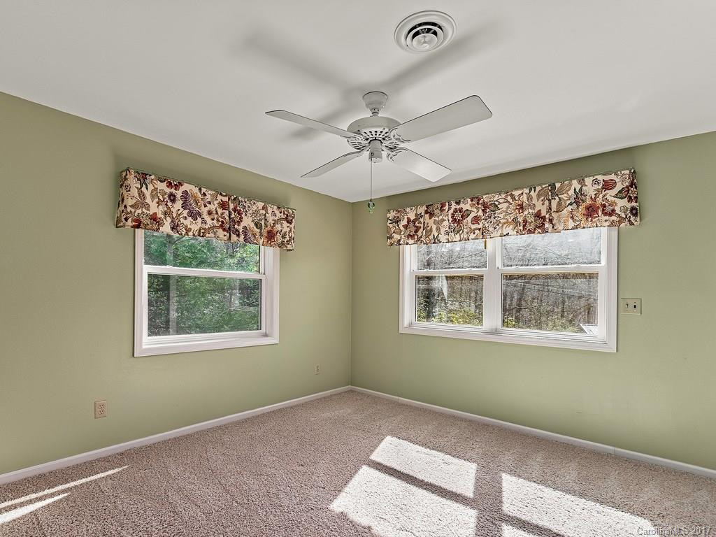 321 Sourwood Road - Photo 21