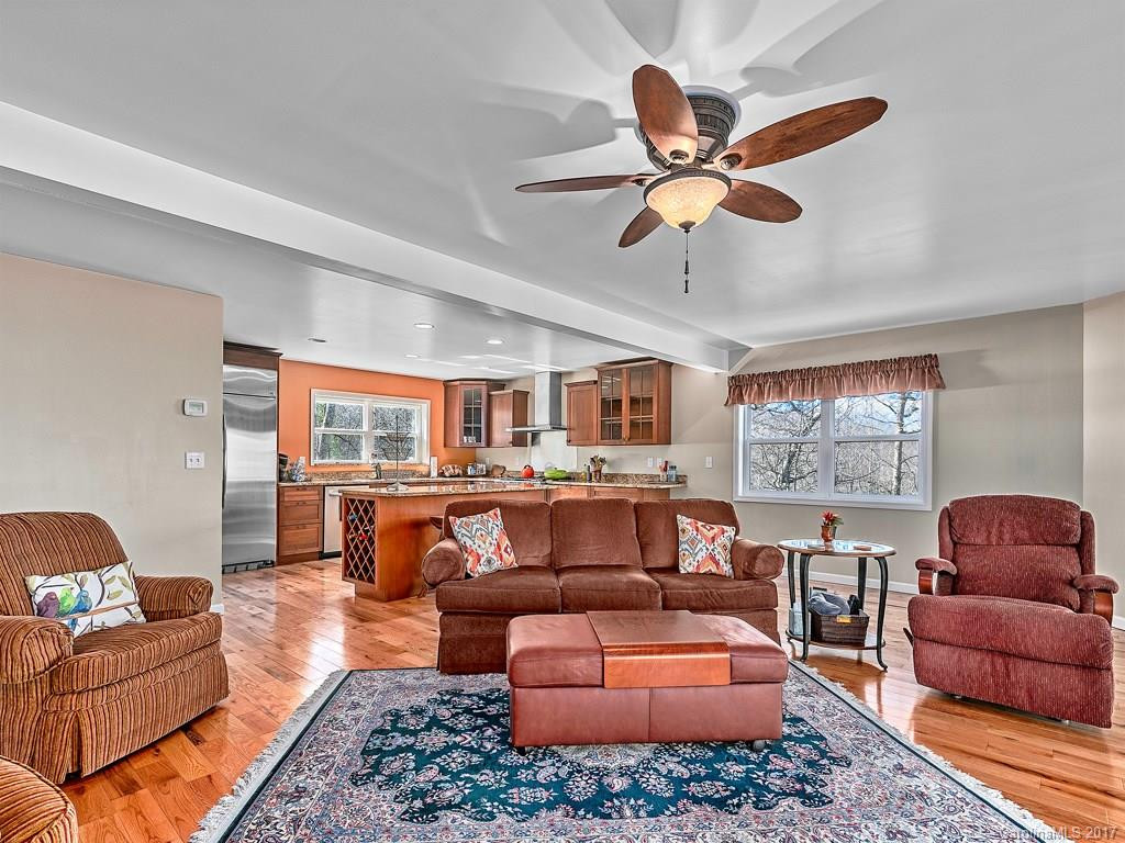 321 Sourwood Road - Photo 7