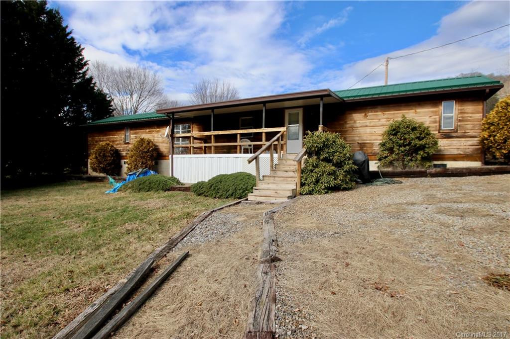 16 Hathaway Lane #76 - Photo 2