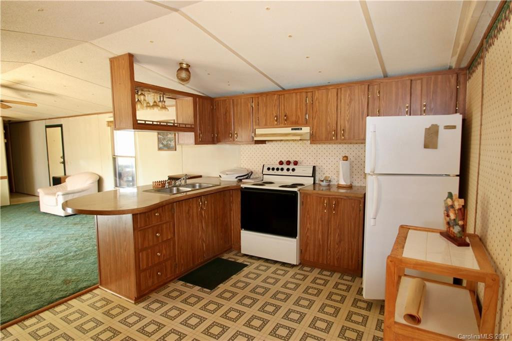 16 Hathaway Lane #76 - Photo 10