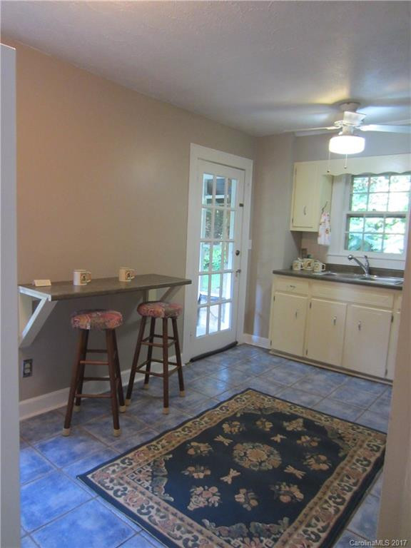 309 Sunset Drive - Photo 11