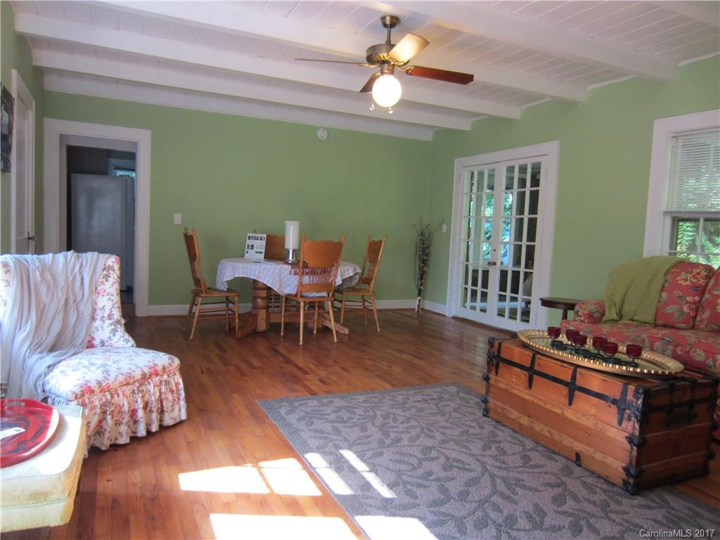 309 Sunset Drive - Photo 5