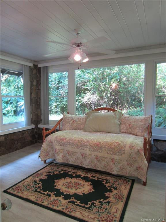 309 Sunset Drive - Photo 7