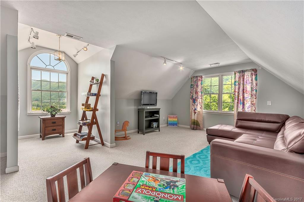 522 Highview Drive - Photo 21