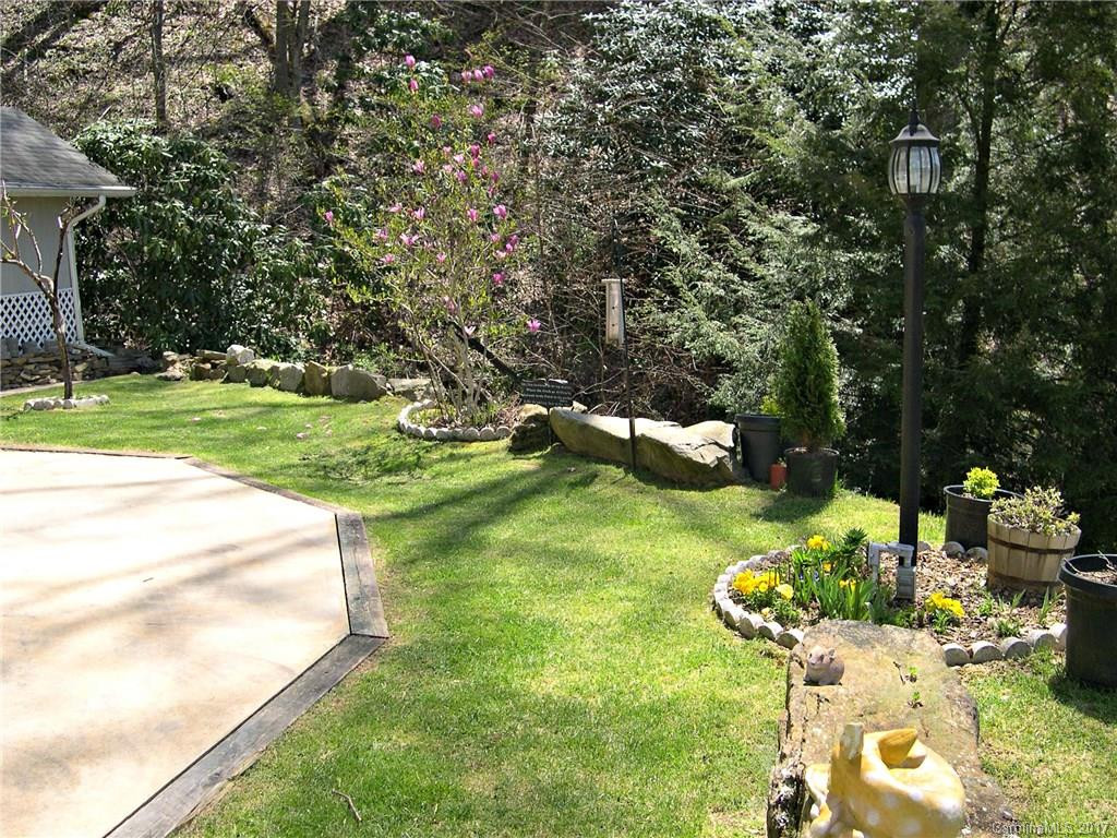 522 Highview Drive - Photo 7