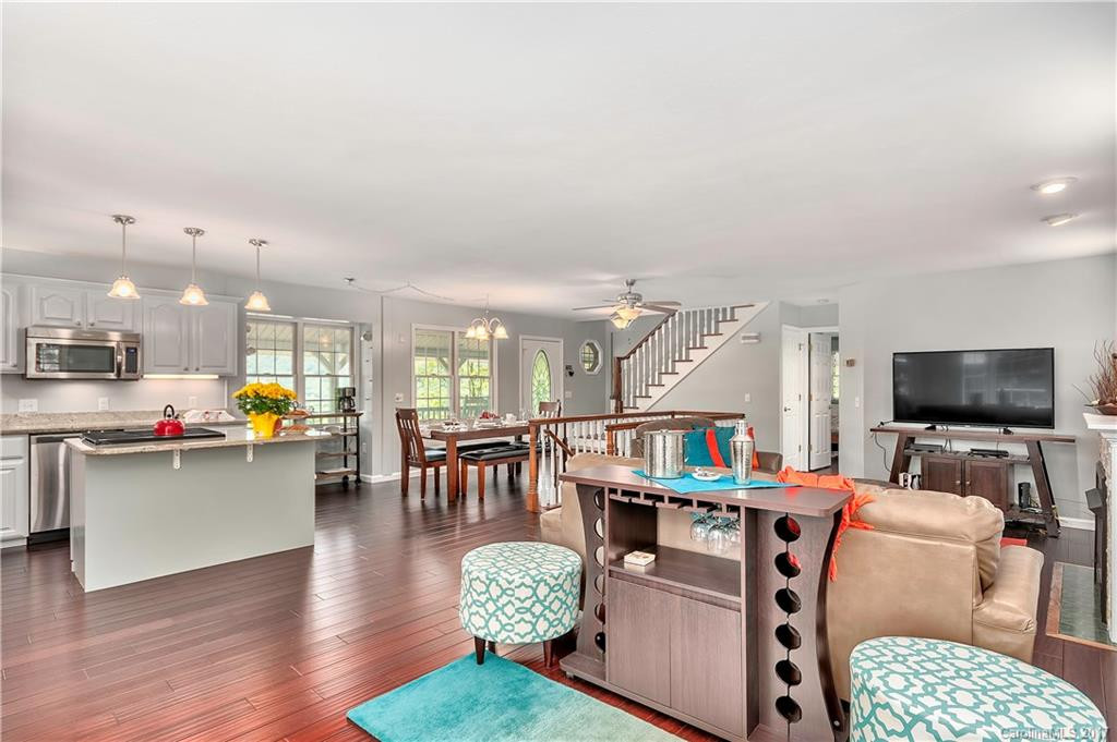 522 Highview Drive - Photo 9