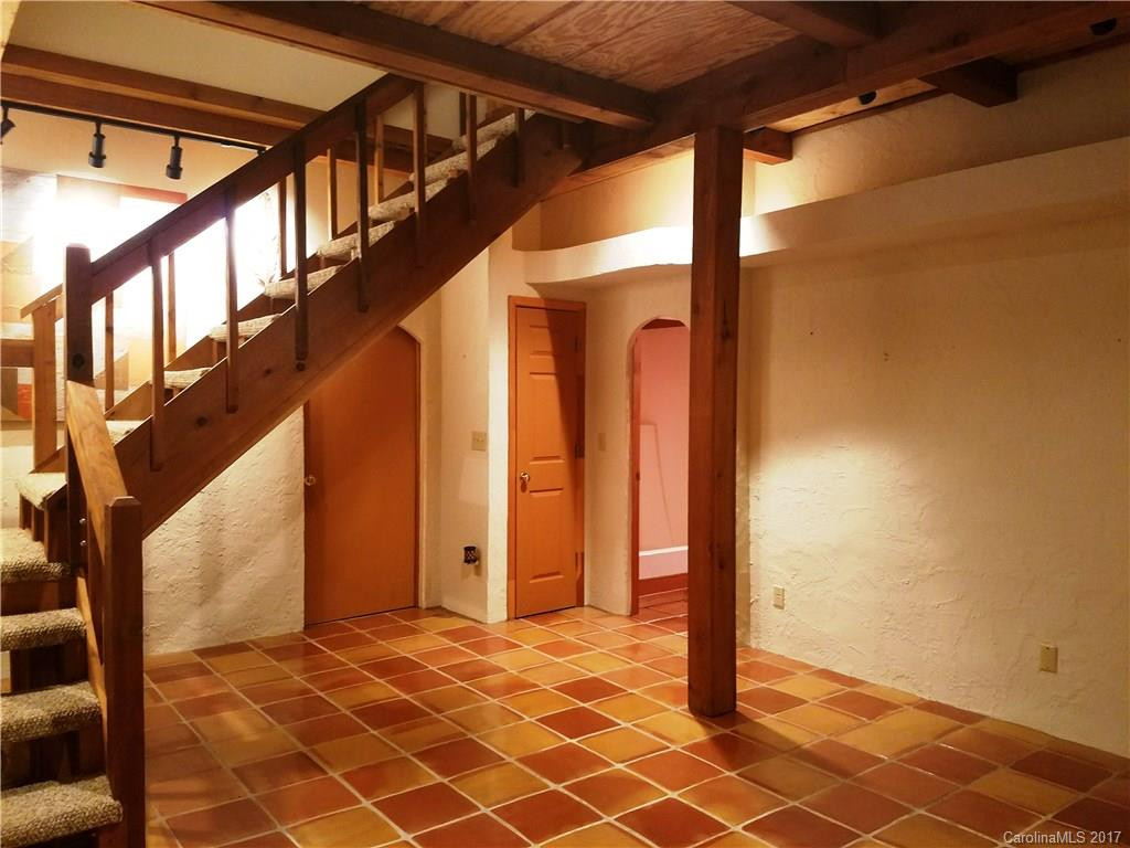 7136 Rhododendron Drive - Photo 24