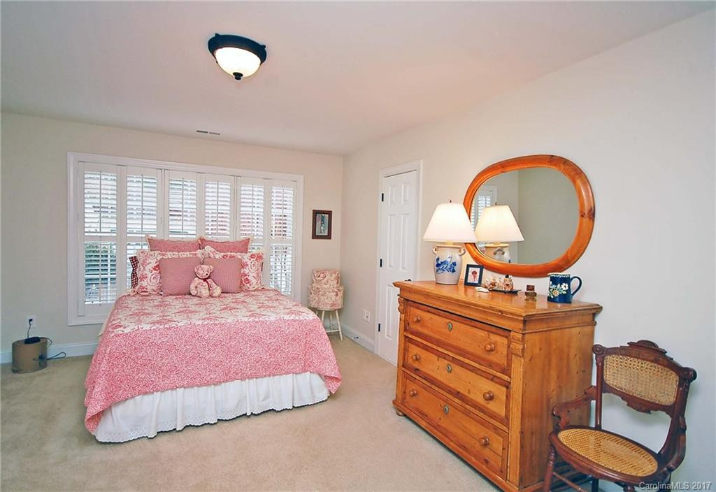 108 Village Greenway Way - Photo 19