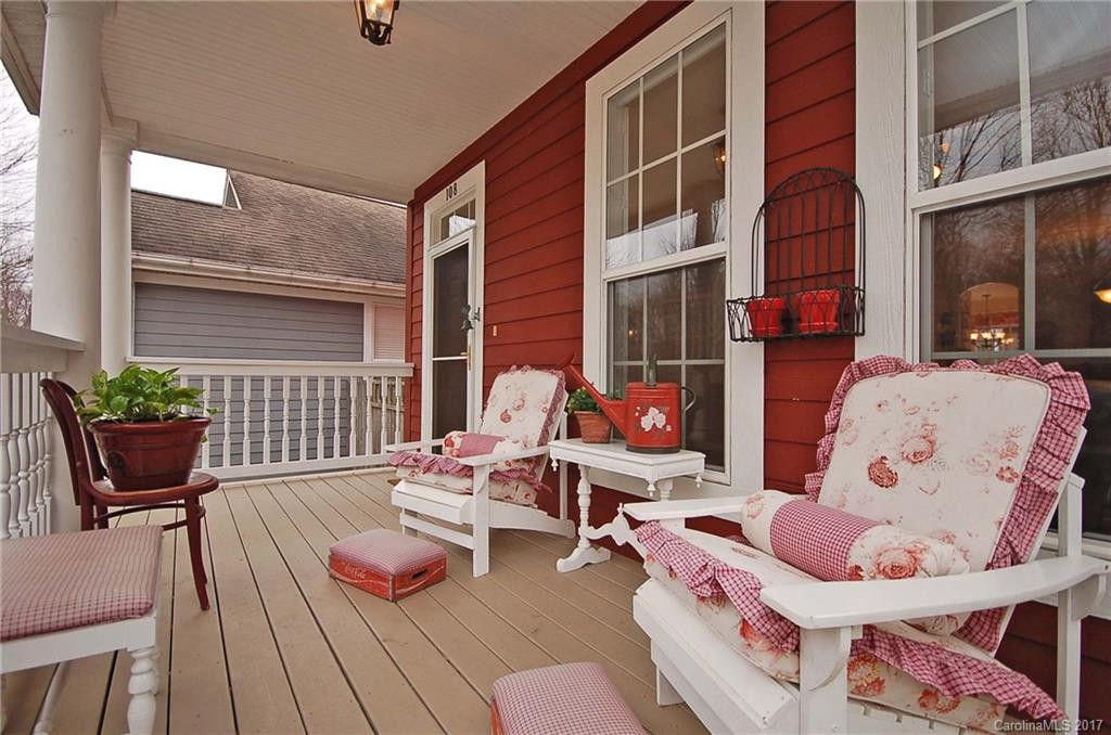 108 Village Greenway Way - Photo 3