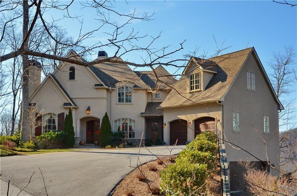11 Copper Leaf Lane