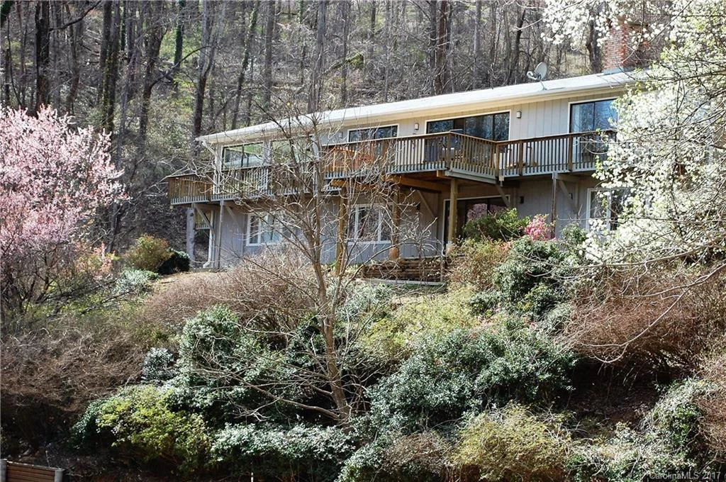 865 Vineyard Road
