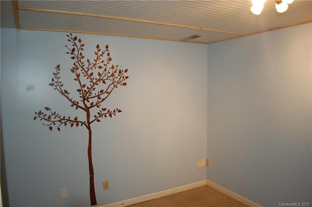 865 Vineyard Road - Photo 16