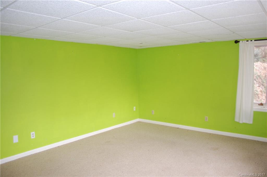 865 Vineyard Road - Photo 22