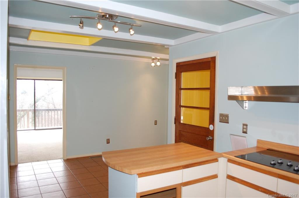 865 Vineyard Road - Photo 5