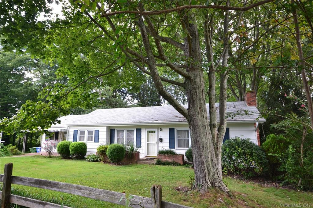 32 Wilshire Drive
