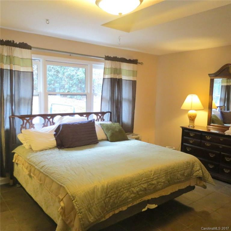 1017 Three Mile Knob Road - Photo 14