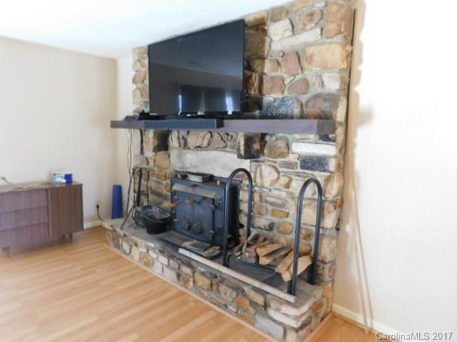 344 Burrell Mountain Road - Photo 4