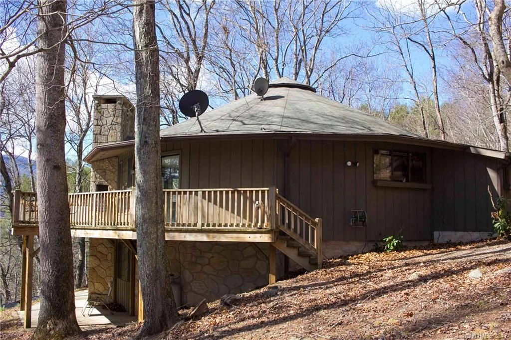 1299 Country Club Drive