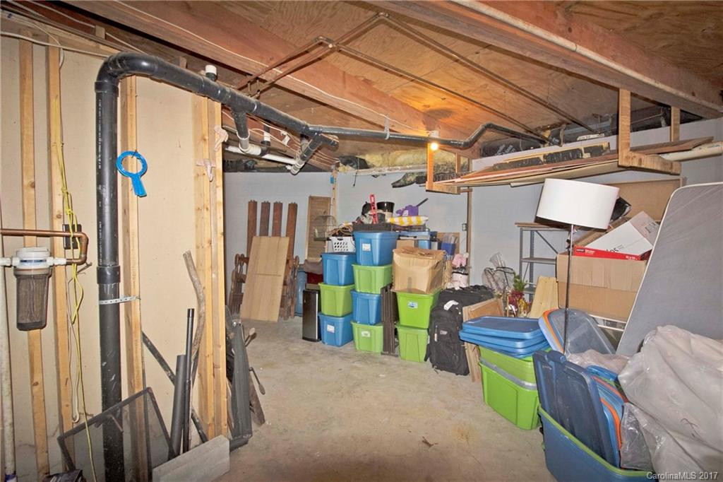 1299 Country Club Drive - Photo 13