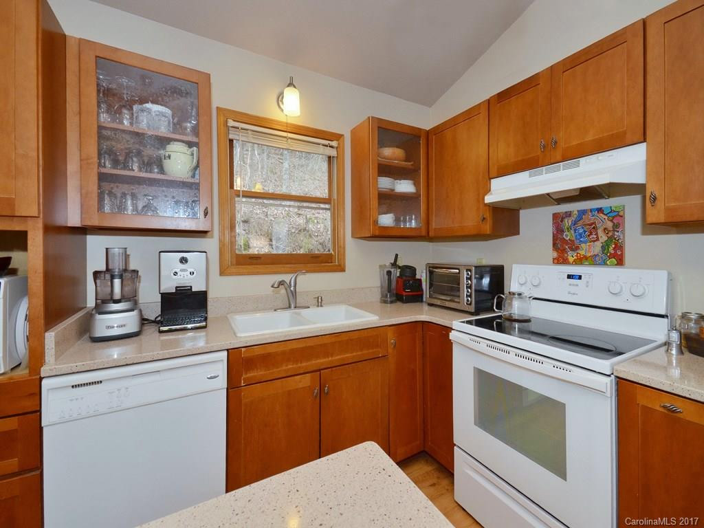 57 Benfield Road - Photo 5