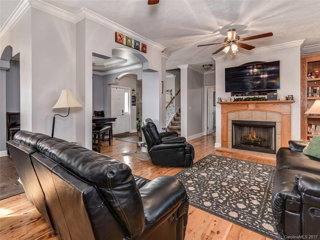 230 Pete Luther Road - Photo 3
