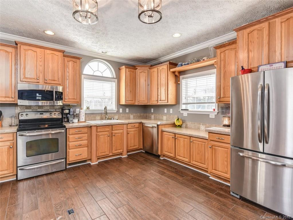 230 Pete Luther Road - Photo 8