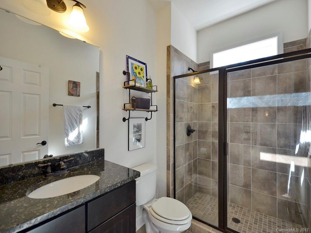 154 Lakeway Drive - Photo 12