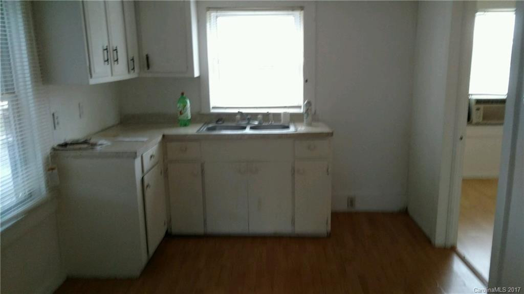 121 Martin Street - Photo 9