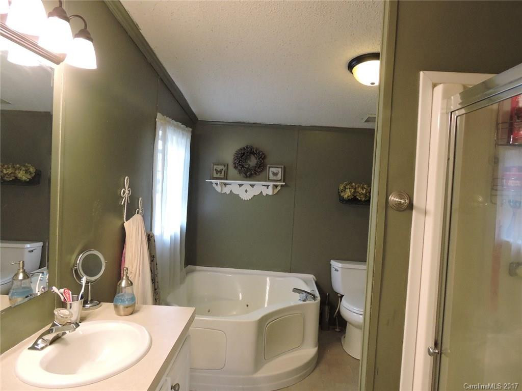 6 Harold Connor Drive - Photo 12