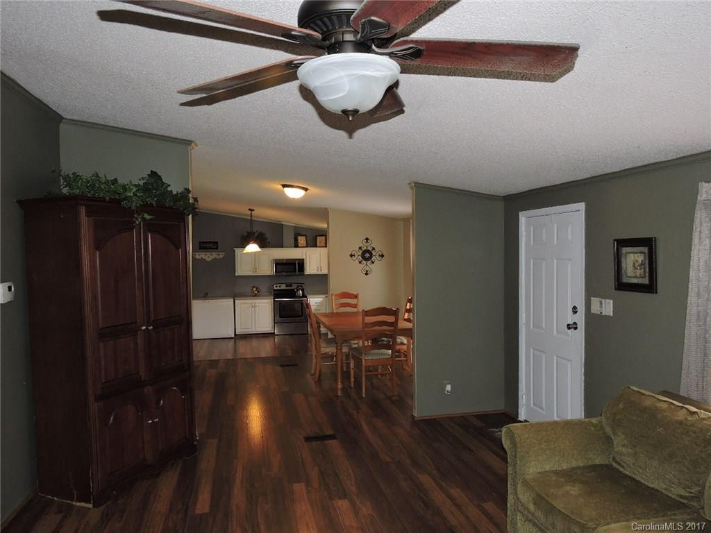 6 Harold Connor Drive - Photo 9