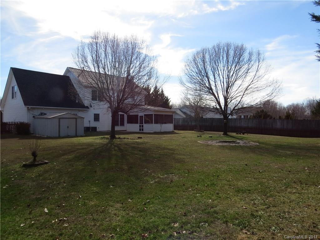 1203 Pebble Lane - Photo 15