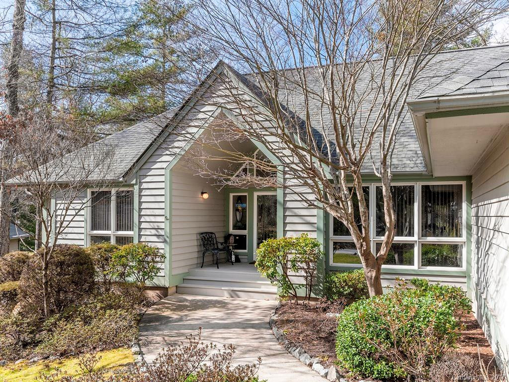 311 Inverness Court #14 - Photo 2