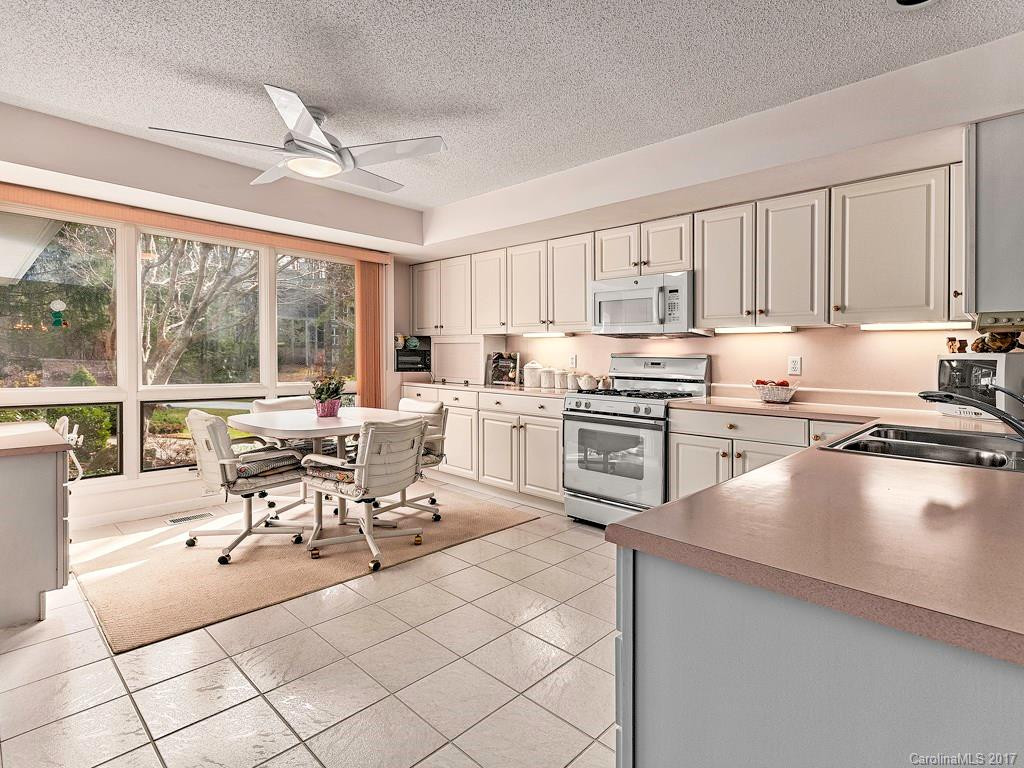 311 Inverness Court #14 - Photo 9