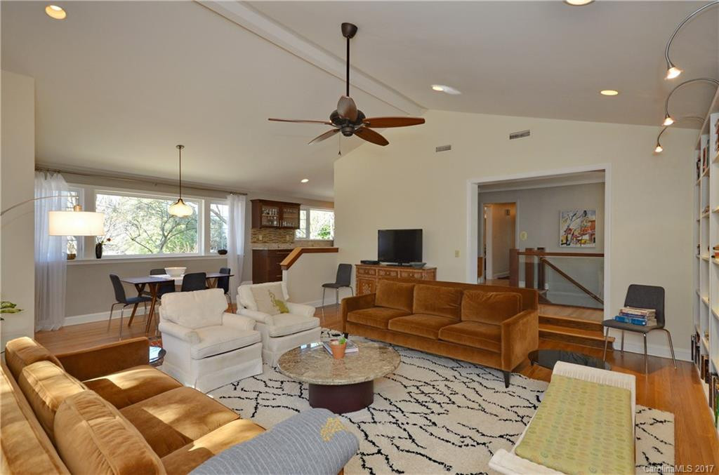 12 Pine Tree Circle - Photo 11