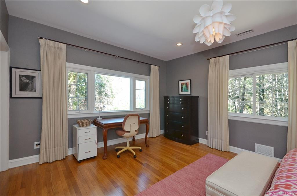 12 Pine Tree Circle - Photo 18