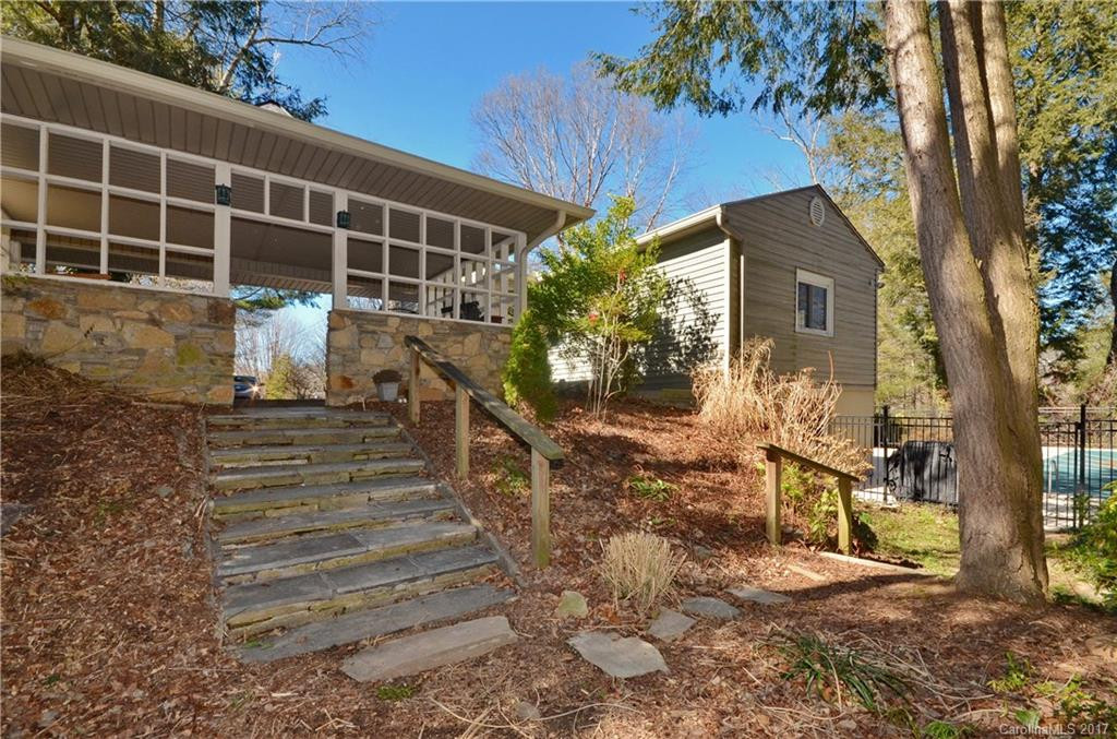 12 Pine Tree Circle - Photo 3
