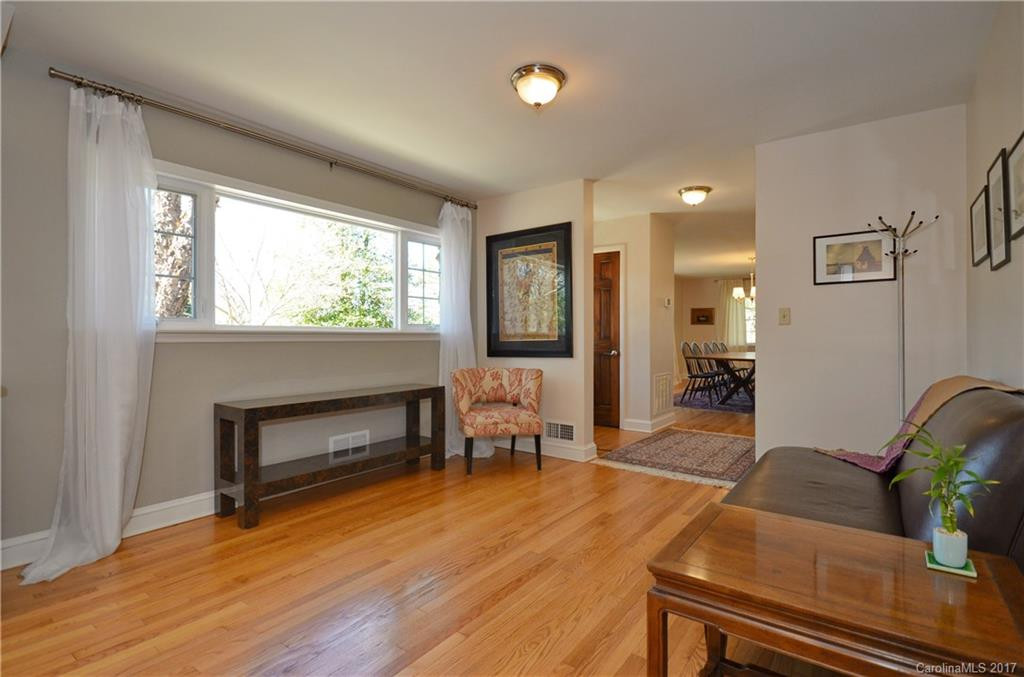 12 Pine Tree Circle - Photo 6