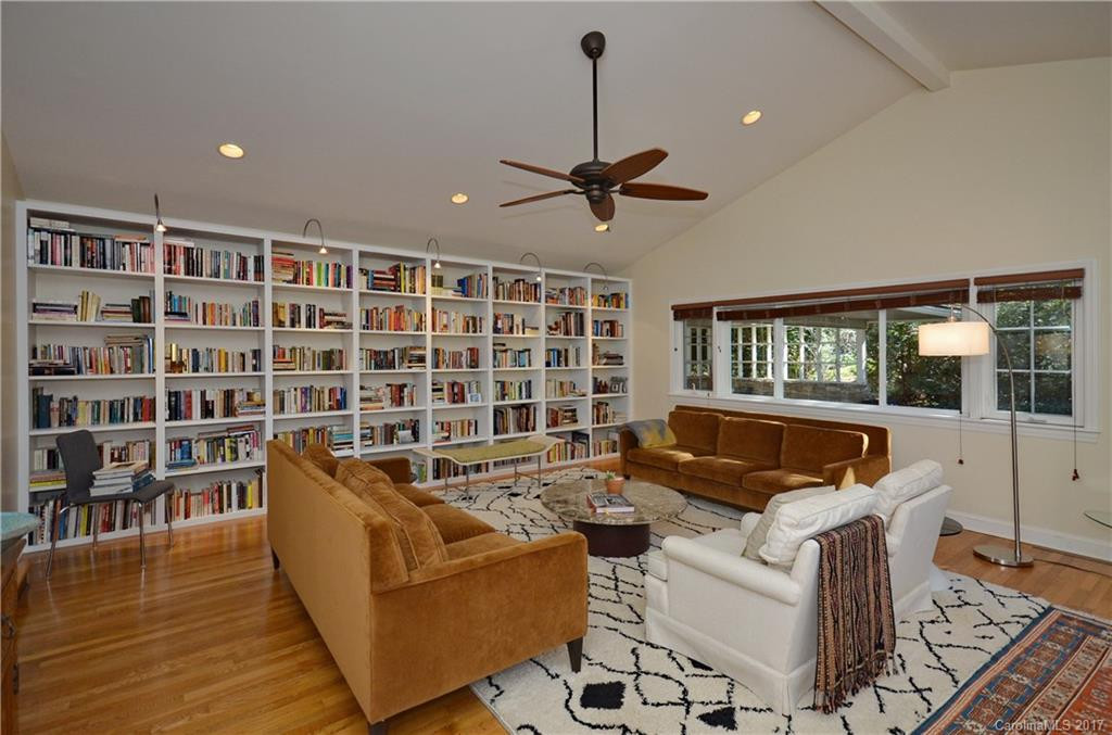 12 Pine Tree Circle - Photo 10