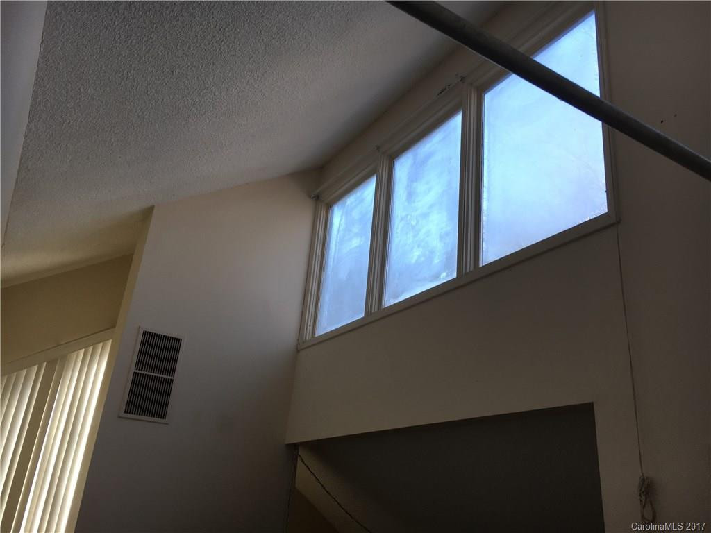 11 Maple Ridge Lane #11 - Photo 2