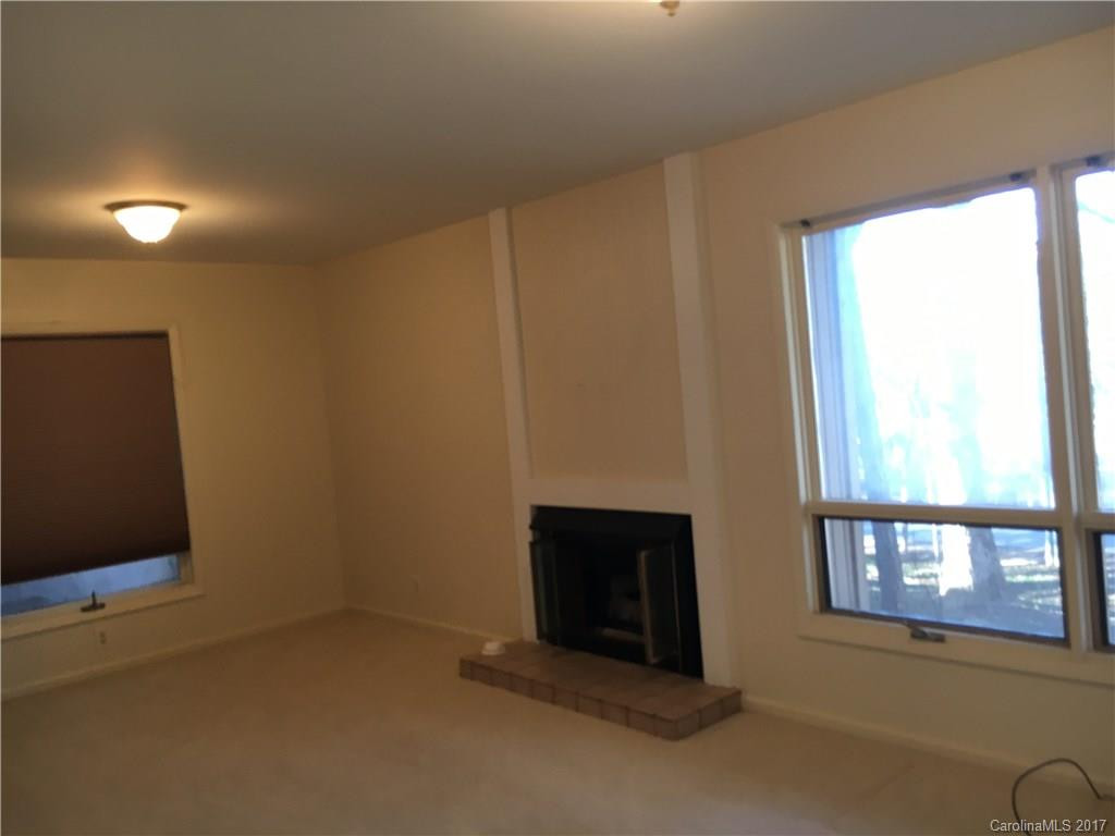 11 Maple Ridge Lane #11 - Photo 4
