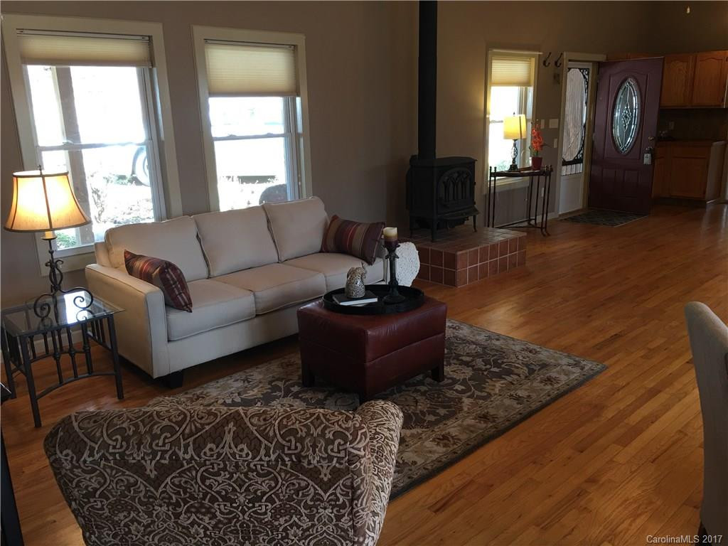 142 Shadowlawn Drive - Photo 21
