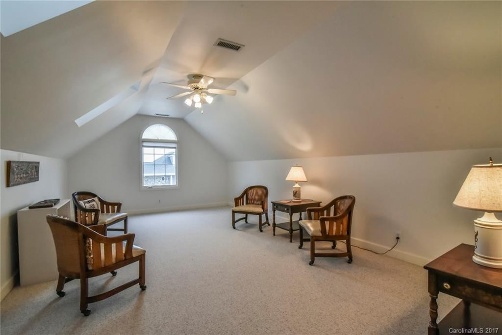 120 Stonegate Drive - Photo 11