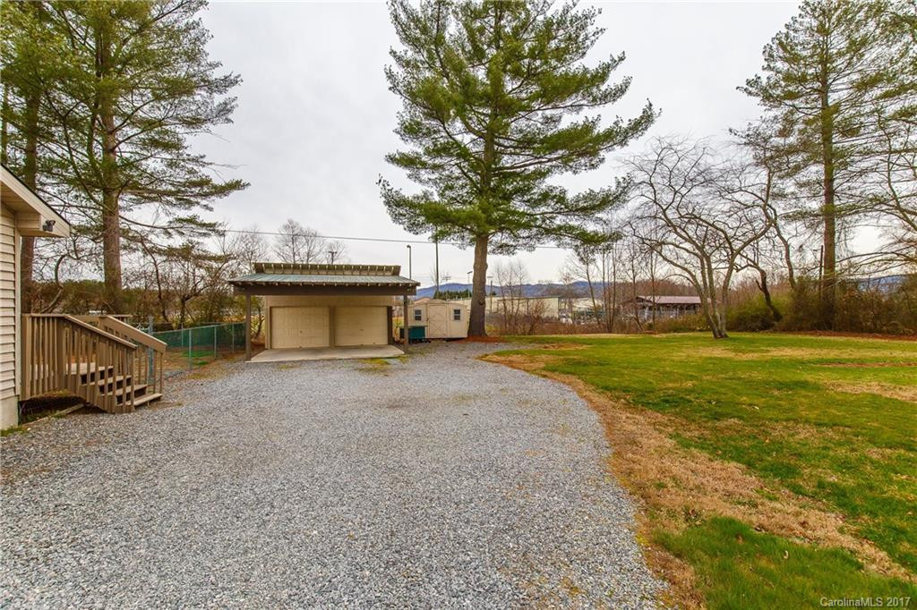 400 Pisgah Drive - Photo 11