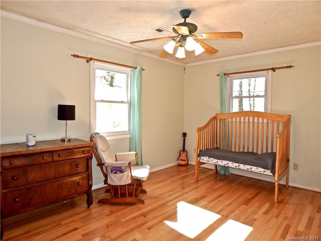 670 Salisbury Road - Photo 11