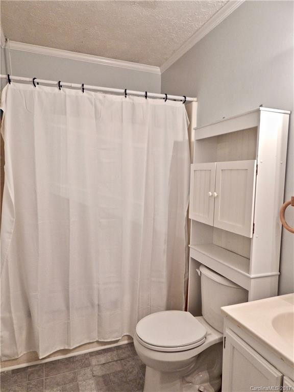 670 Salisbury Road - Photo 13
