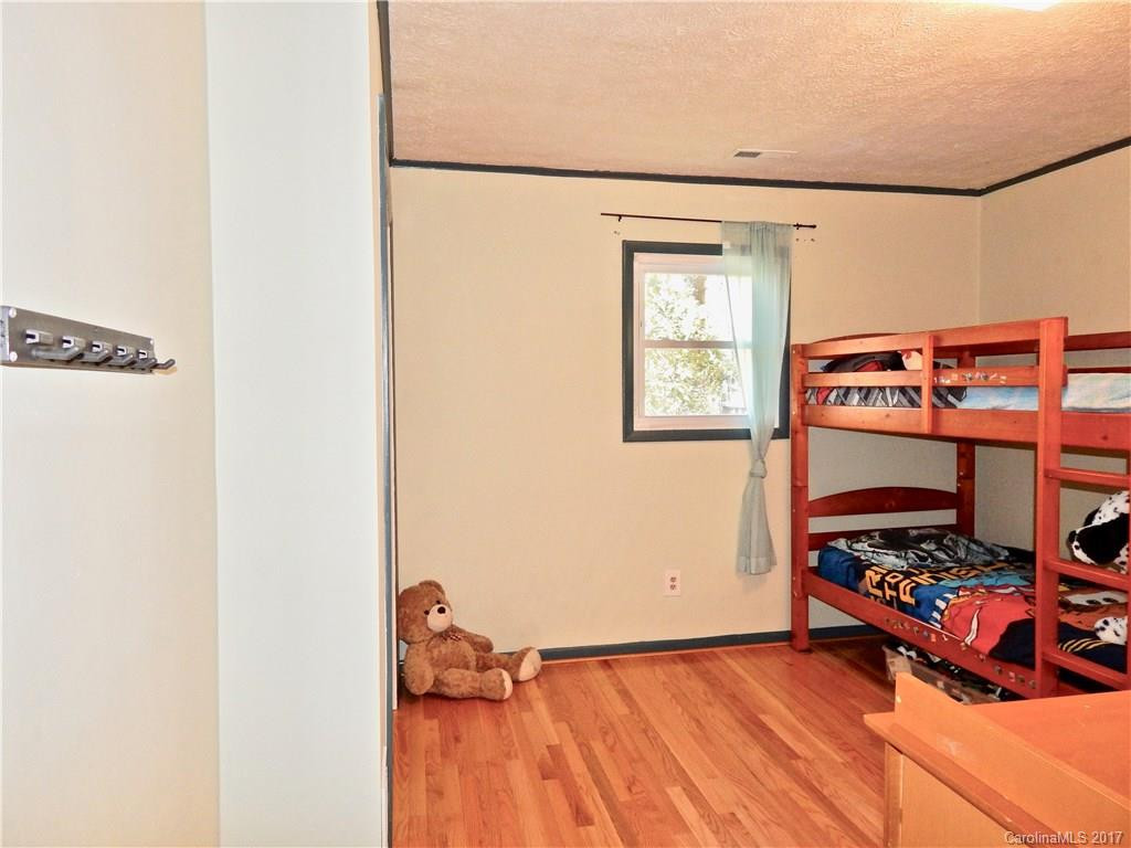 670 Salisbury Road - Photo 15