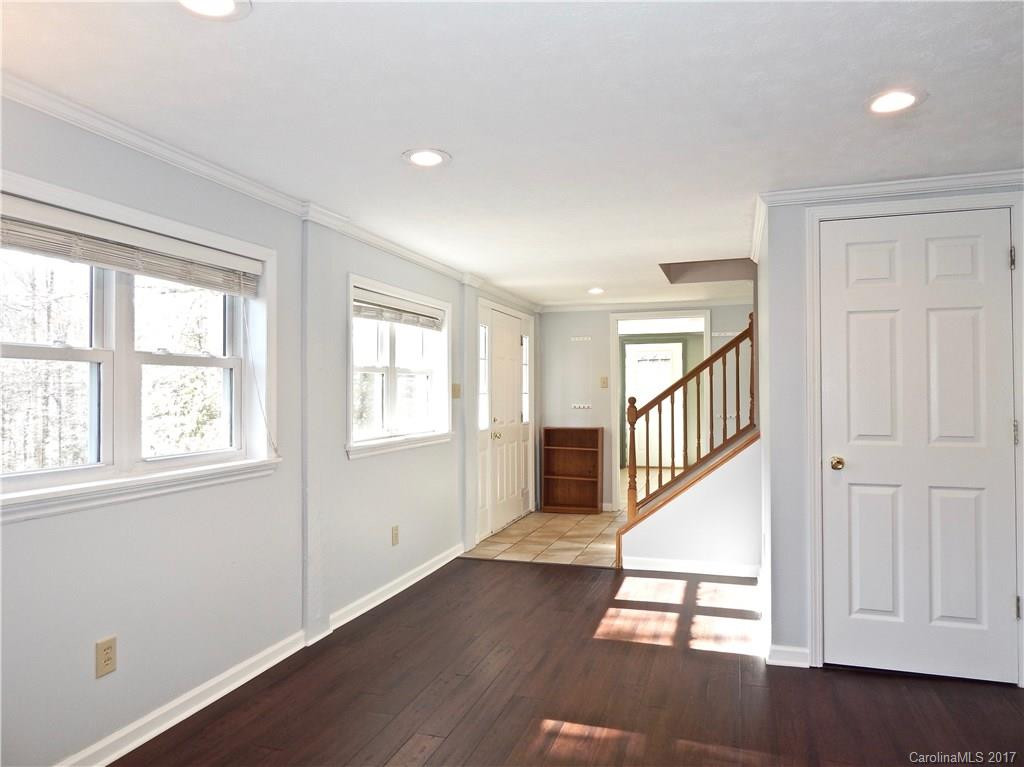 670 Salisbury Road - Photo 21