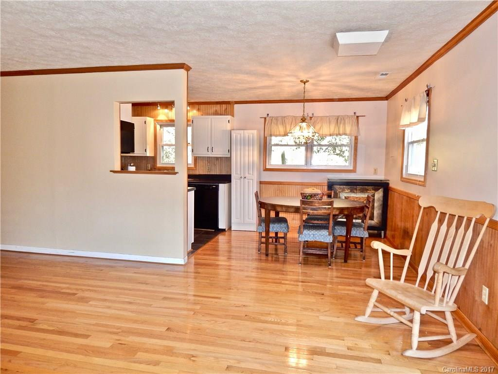670 Salisbury Road - Photo 6