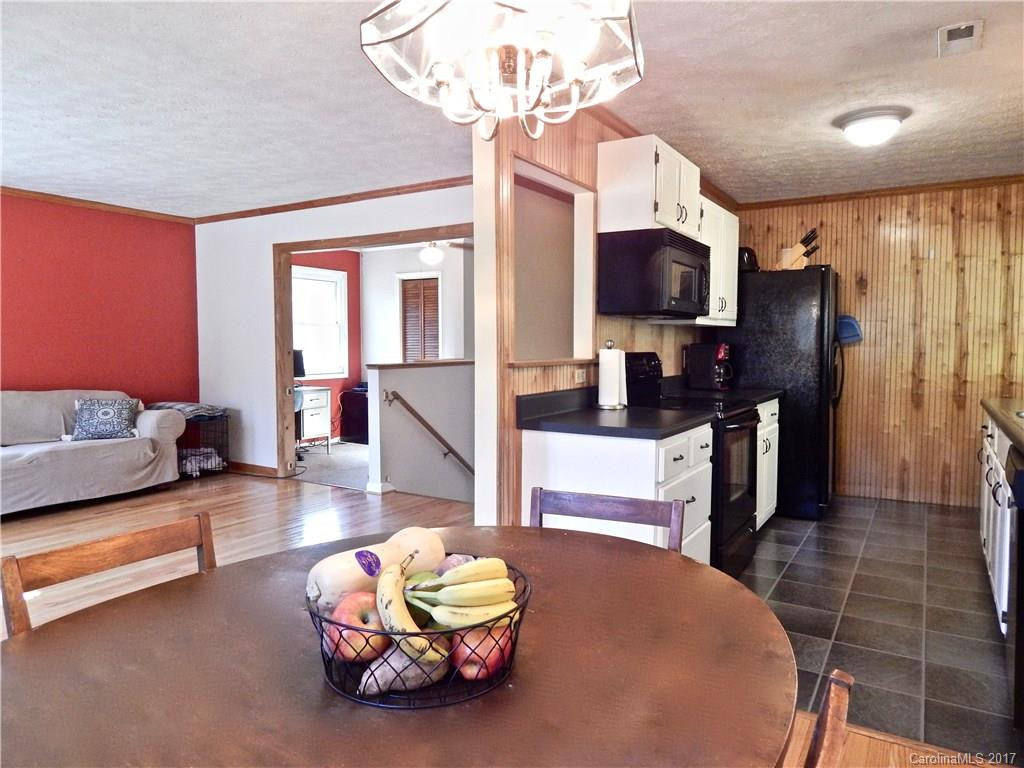 670 Salisbury Road - Photo 8